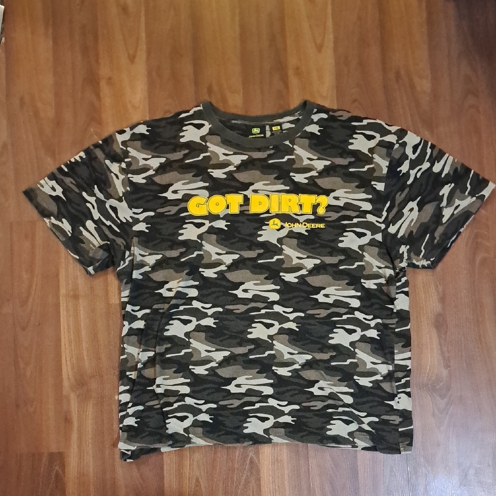 John Deere Camo Tee - Green and Yellow
